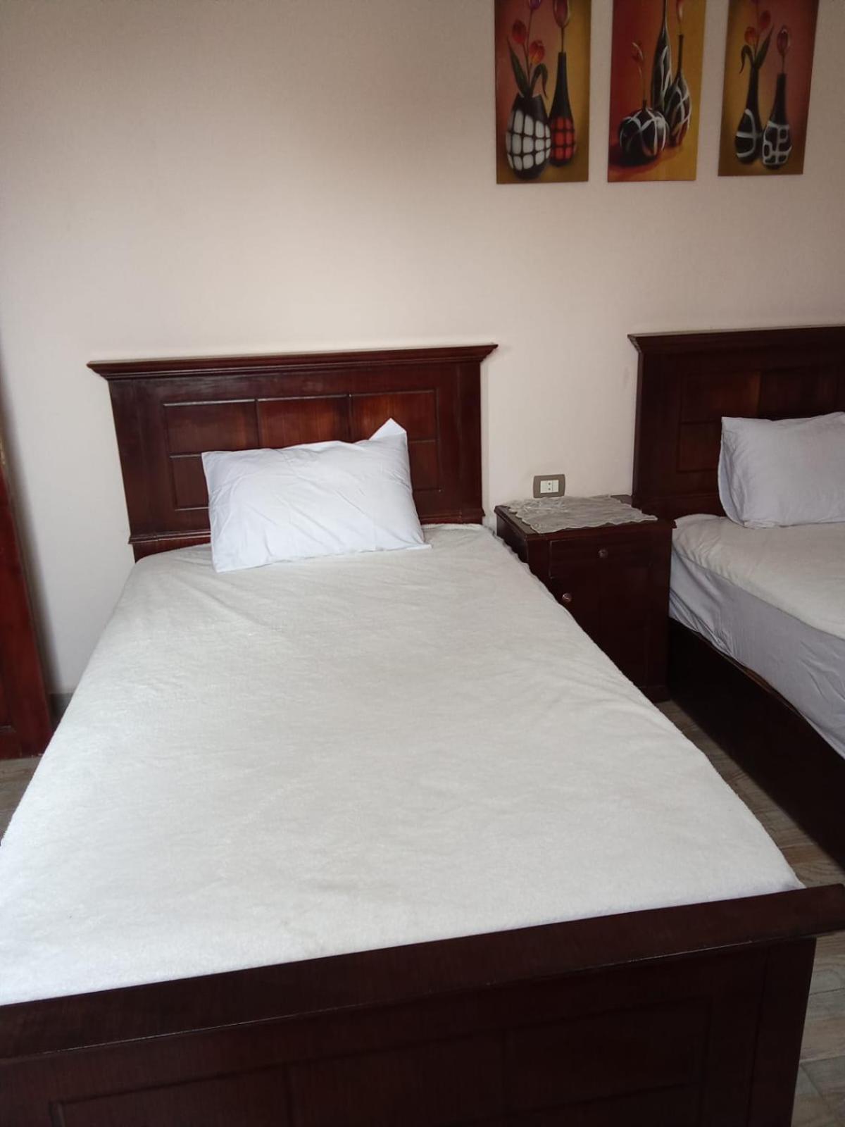 Hotel Adam Pyramid View Kafret el-Gabal
