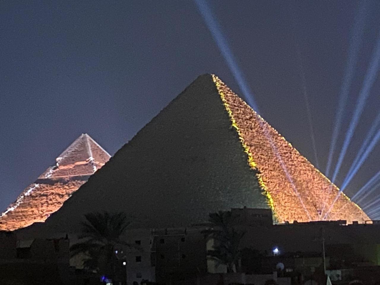 Hotel Adam Pyramid View 2*
